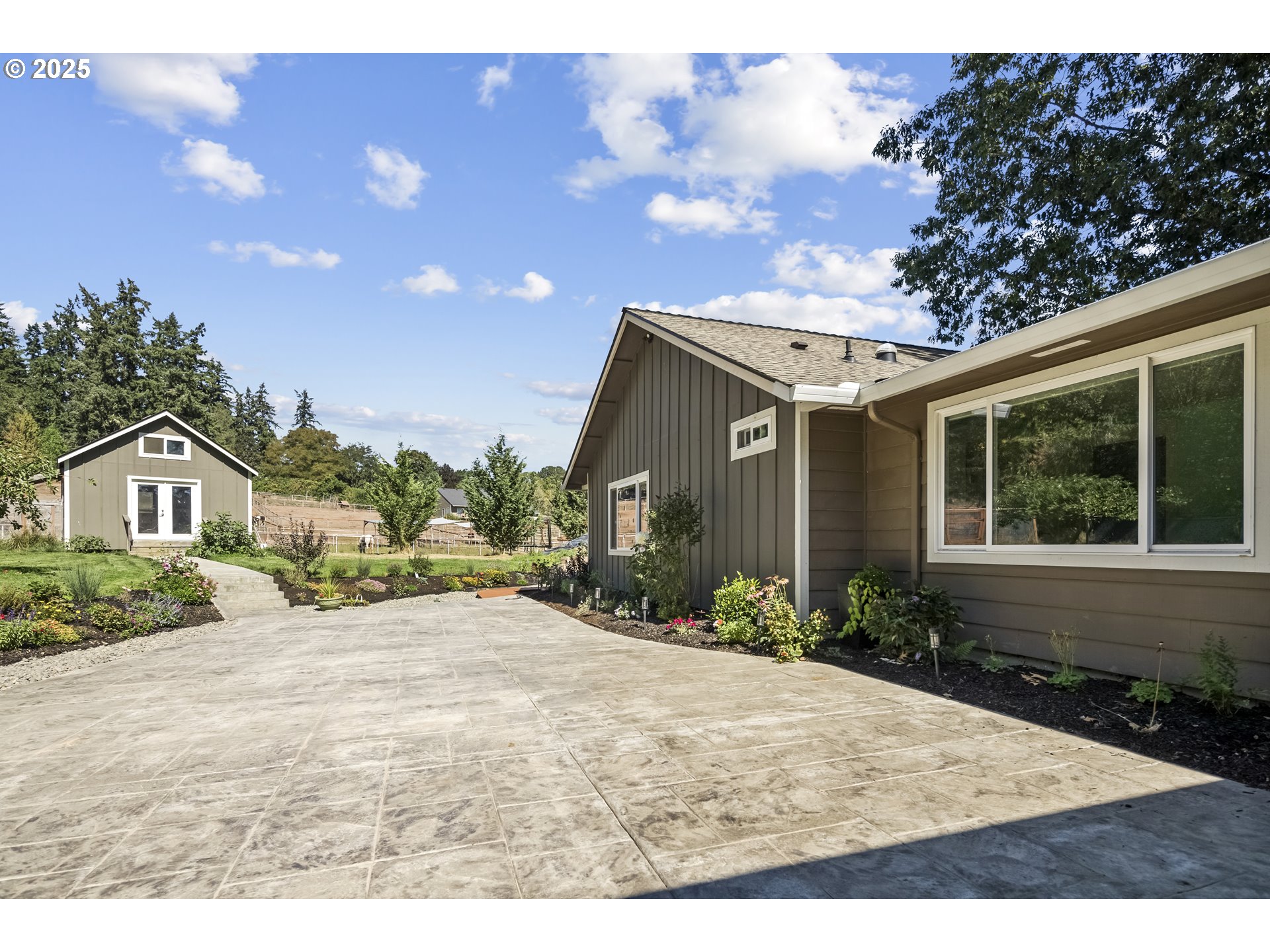 21185 Northwest Phillips Road Hillsboro, OR 97124 - Photo 41 of 47 Gallery Image 41