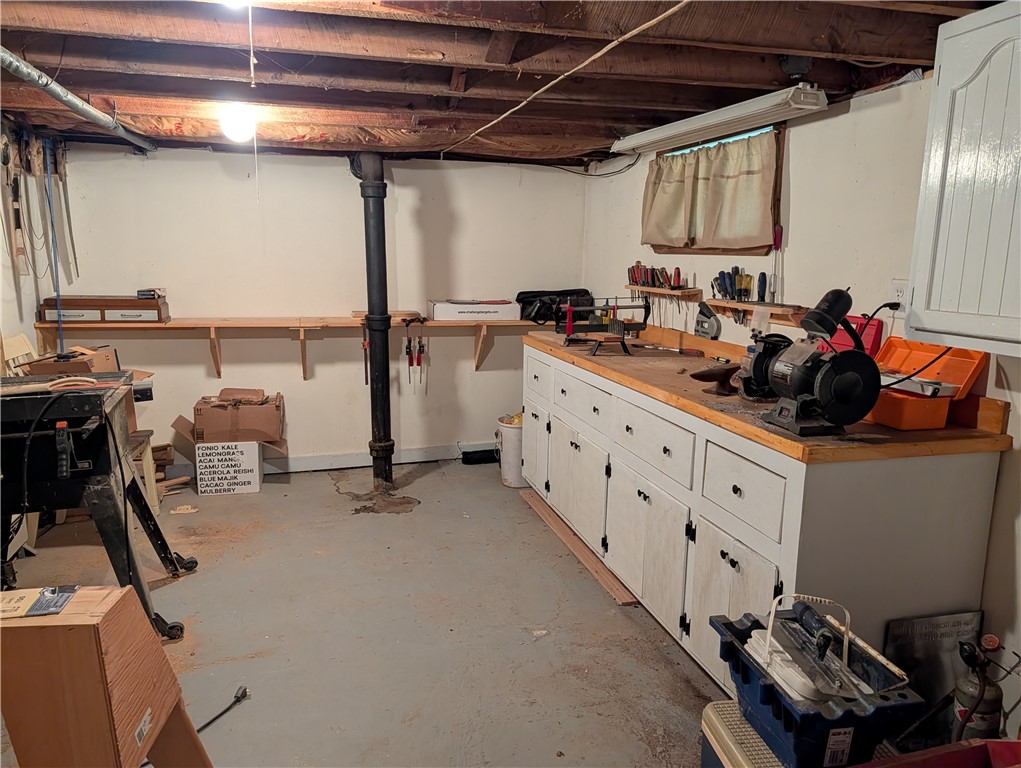 25 Ormond Street Woonsocket, RI 02895 - Photo 17 of 17 Workshop