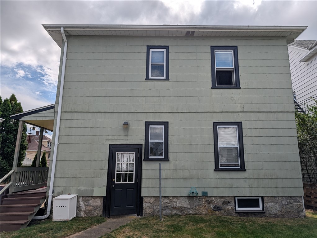 25 Ormond Street Woonsocket, RI 02895 - Photo 2 of 17