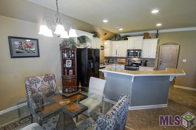 39513 Rue Royale Prairieville, LA 70769 - Photo 18 of 26 Gallery Image 18
