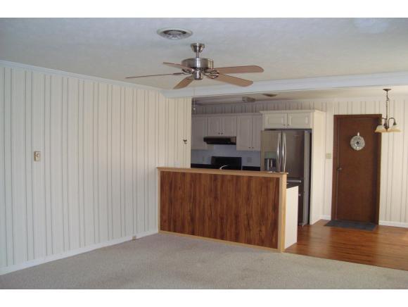 9752 Mt Sinai Road Aurora, IN 47001 - Photo 9 of 24 Gallery Image 9