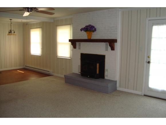 9752 Mt Sinai Road Aurora, IN 47001 - Photo 10 of 24 Gallery Image 10