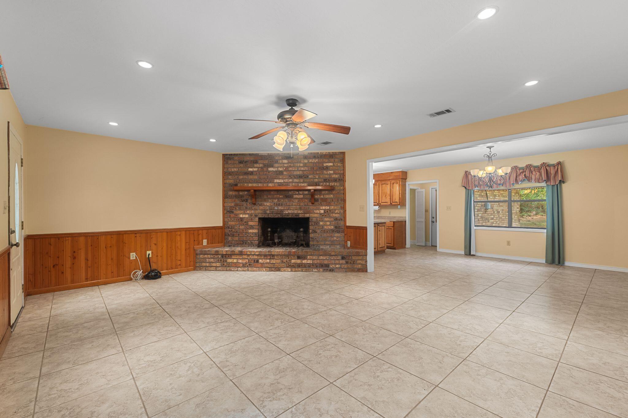 171 Anderson Road Hattiesburg, MS 39401 - Photo 11 of 52 Gallery Image 11