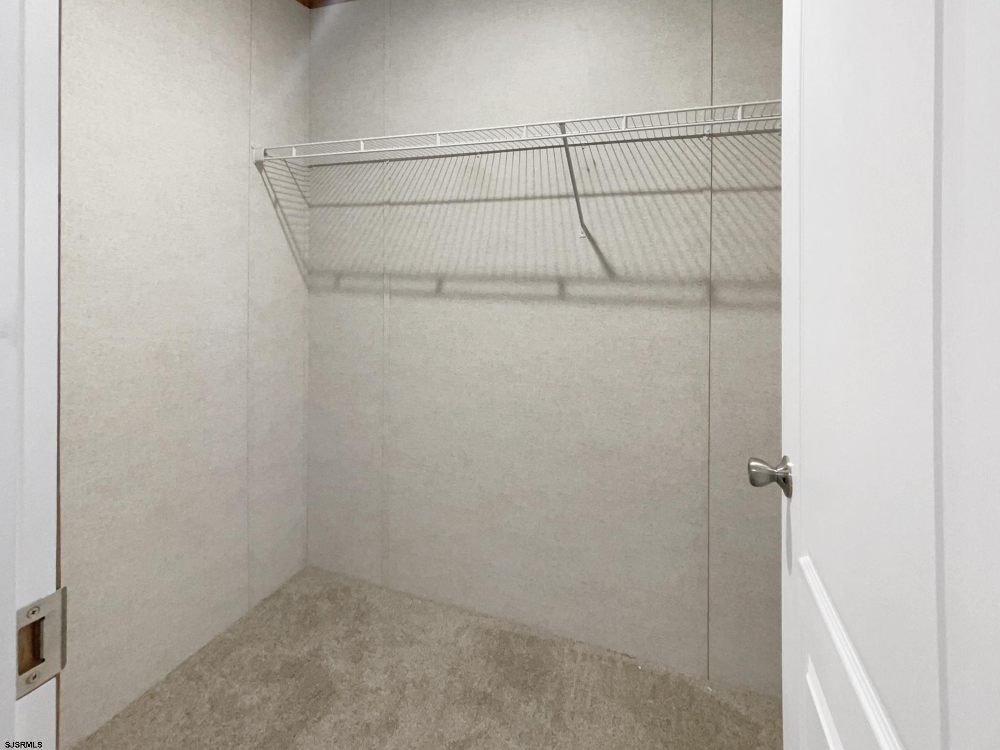 240 Mist Road Millville, NJ 08332 - Photo 20 of 48 a view of a room