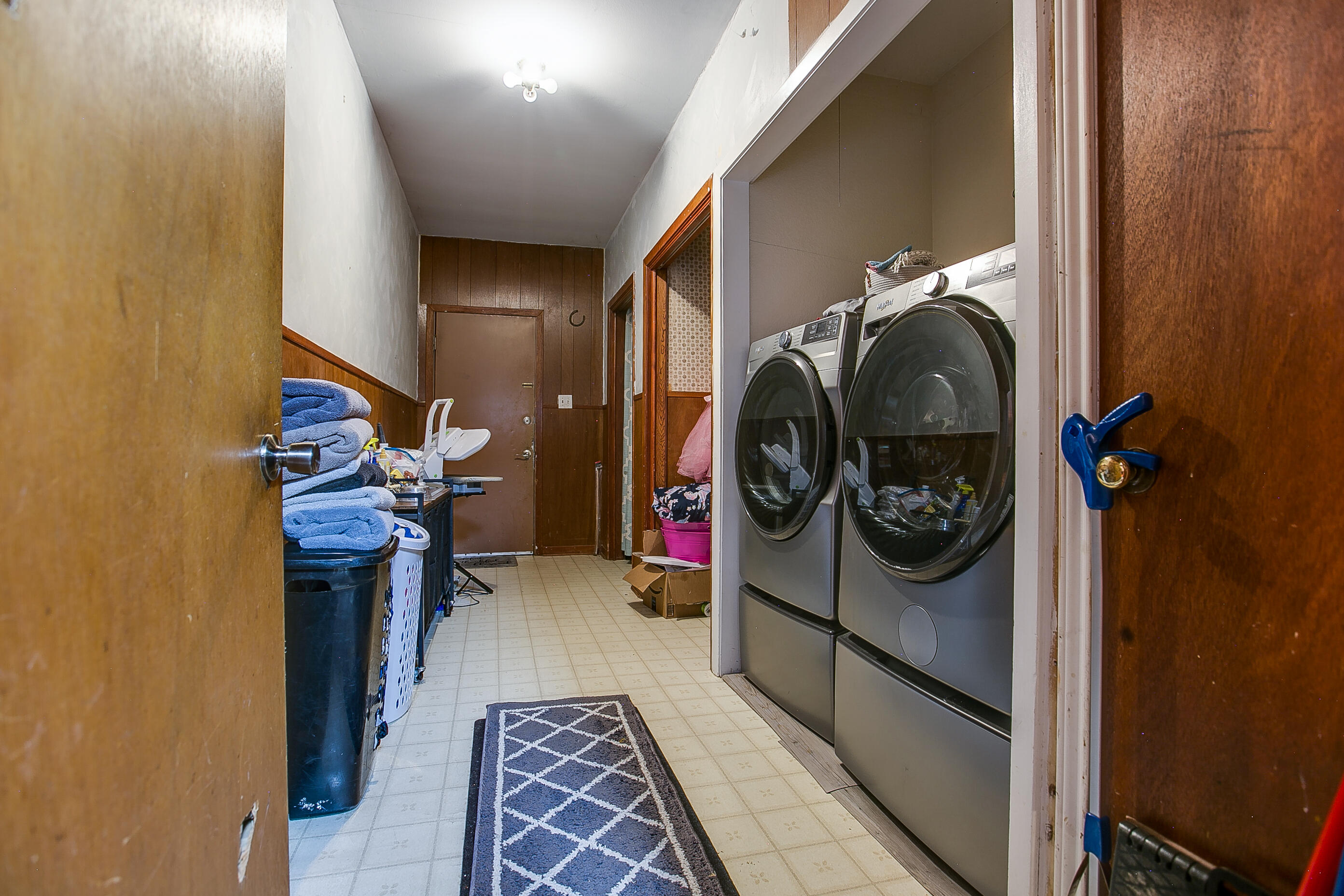 307 North 3rd Street Ballinger, TX 76821 - Photo 8 of 24 Utility Room
