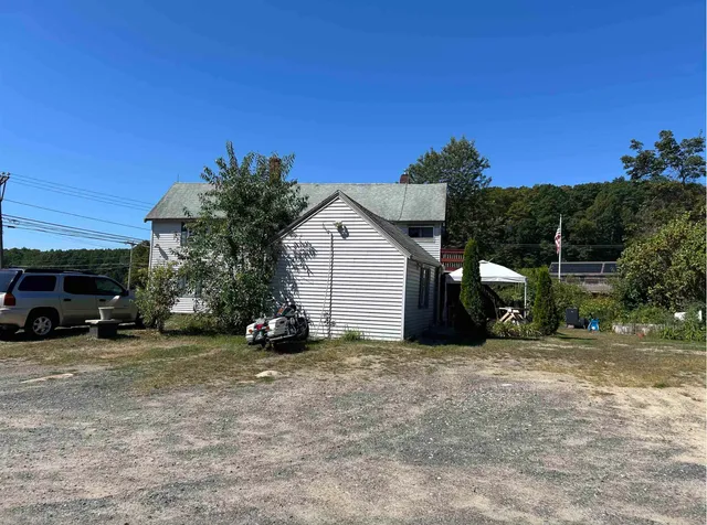 $850,000 | 269 South Road, Exeter, NH 03833