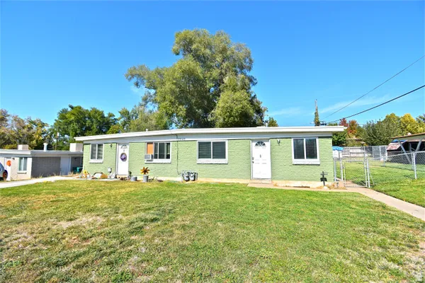 $488,000 | 2648 West 5750th Street South, Roy, UT 84067