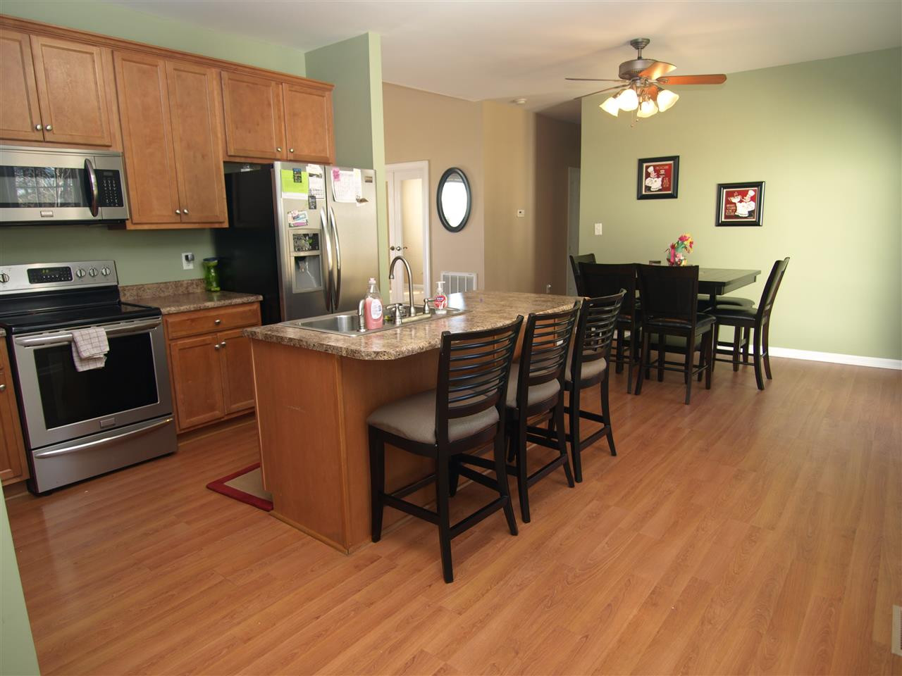150 Glory Ridge Way Clayton, NC 27520 - Photo 8 of 17 Kitchen