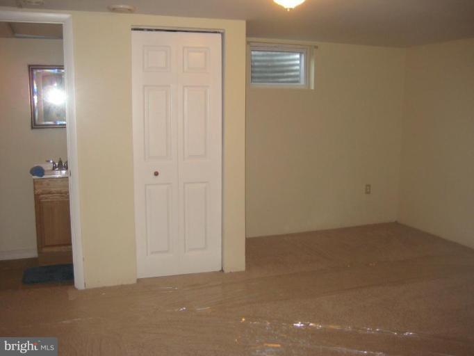 812 Bradhurst Road Baltimore, MD 21212 - Photo 16 of 18 Family Room #2