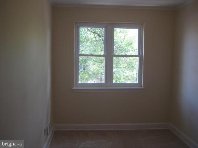 812 Bradhurst Road Baltimore, MD 21212 - Photo 7 of 18 Bedroom #3