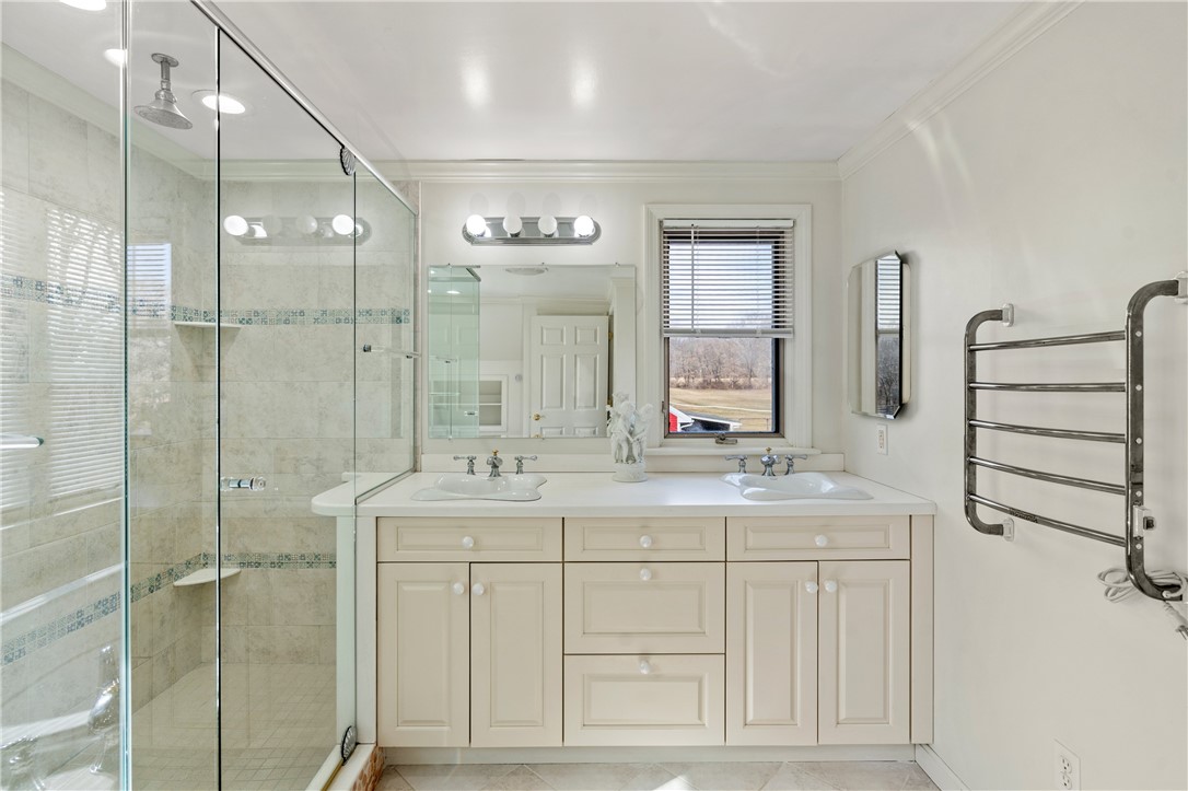 223 Wapping Road Portsmouth, RI 02871 - Photo 15 of 27
