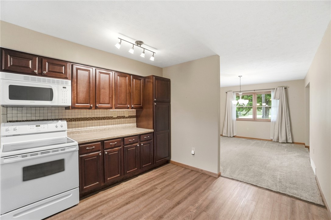 1700 West Sparrow Road Springfield, OH 45502 - Photo 14 of 66