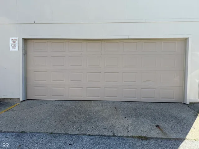 $1,150 | 8365 Paso Del Norte Court, Indianapolis, IN 46227