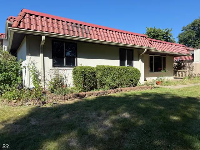 $1,150 | 8365 Paso Del Norte Court, Indianapolis, IN 46227