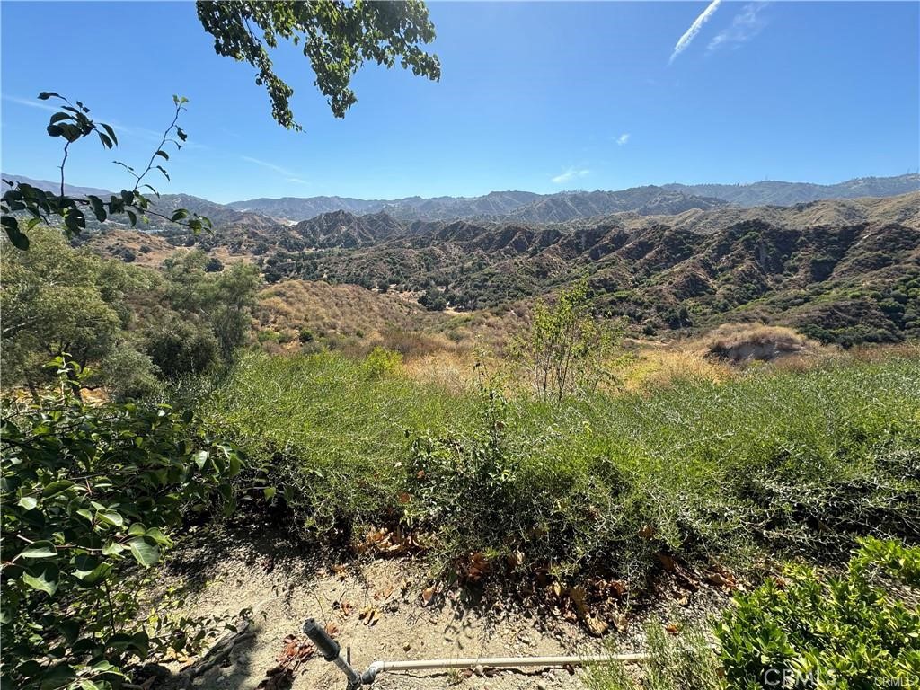 0 Chicory Court Stevenson Ranch, CA 91381 - Photo 4 of 6 a view of a city