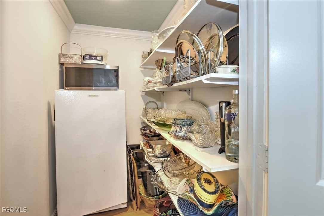 1900 Virginia Avenue, Unit 901 Fort Myers, FL 33901 - Photo 12 of 31