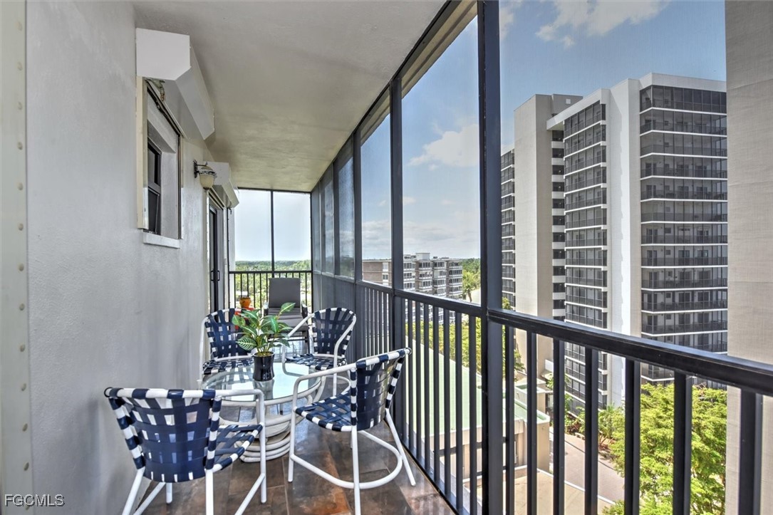 1900 Virginia Avenue, Unit 901 Fort Myers, FL 33901 - Photo 27 of 31