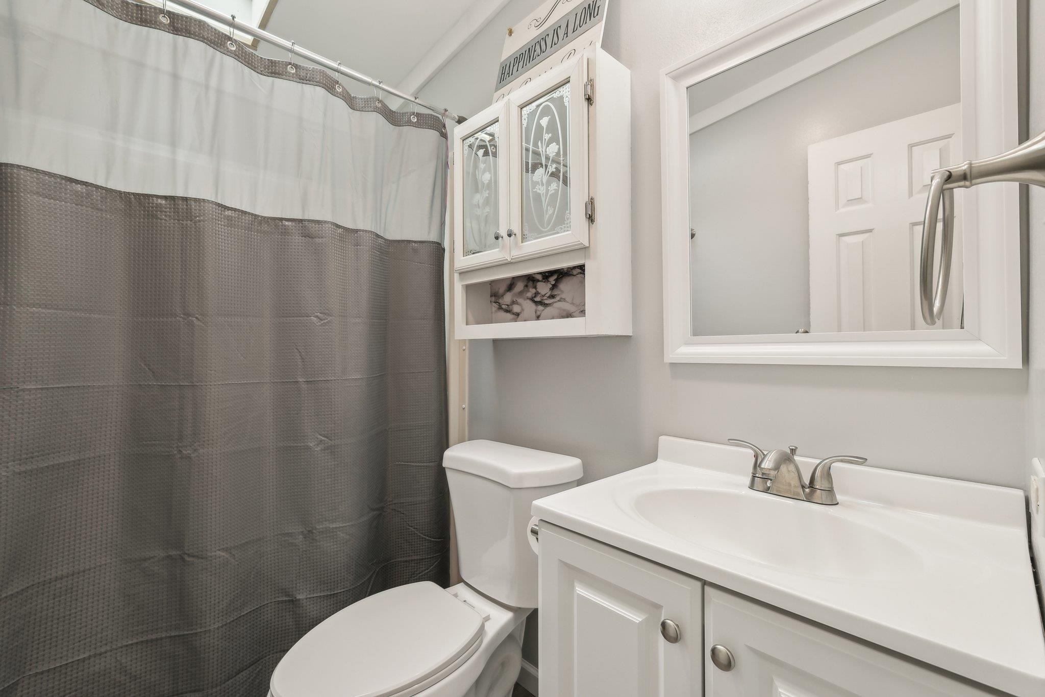 507 Chases Grove Road Derry, NH 03038 - Photo 26 of 37