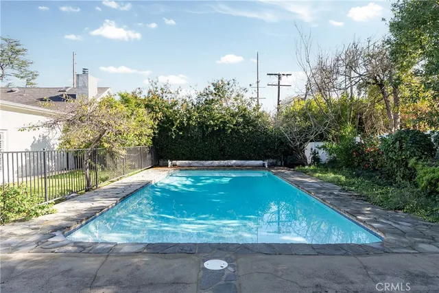 $1,795,000 | 11814 Hesby Street, Valley Village, CA 91607