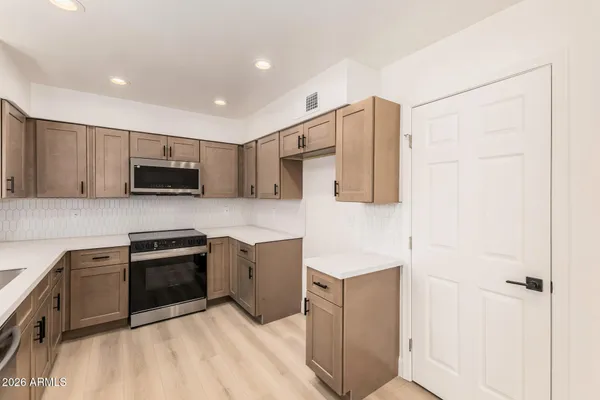 $439,900 | 2647 East Juanita Avenue, Mesa, AZ 85204