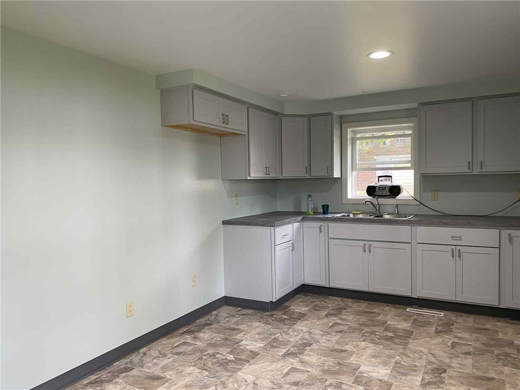 119 Kohlersburg Road New Bethlehem, PA 16242 - Photo 4 of 27