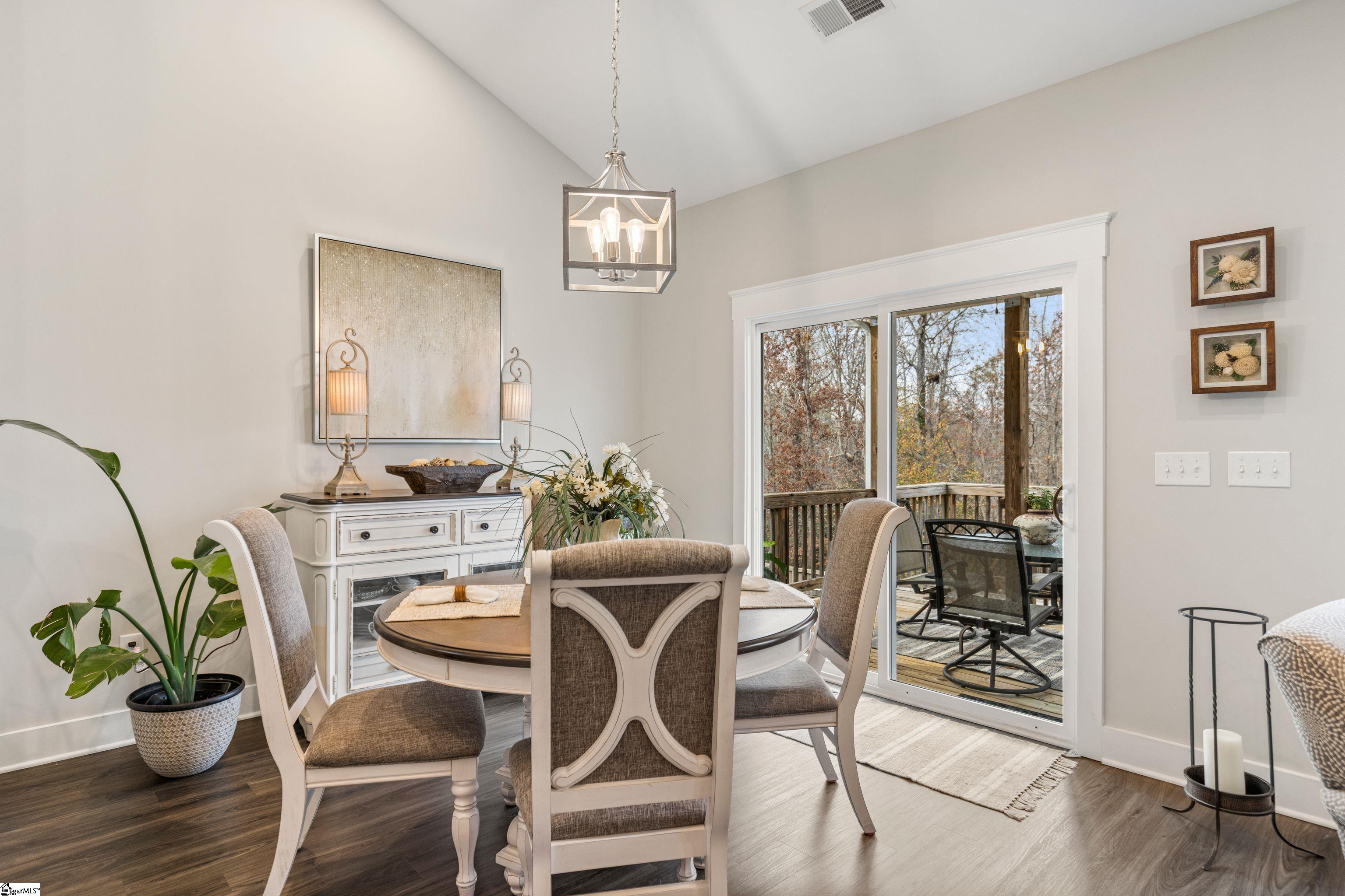605 Longfellow Way Simpsonville, SC 29681 - Photo 17 of 47 Gallery Image 17