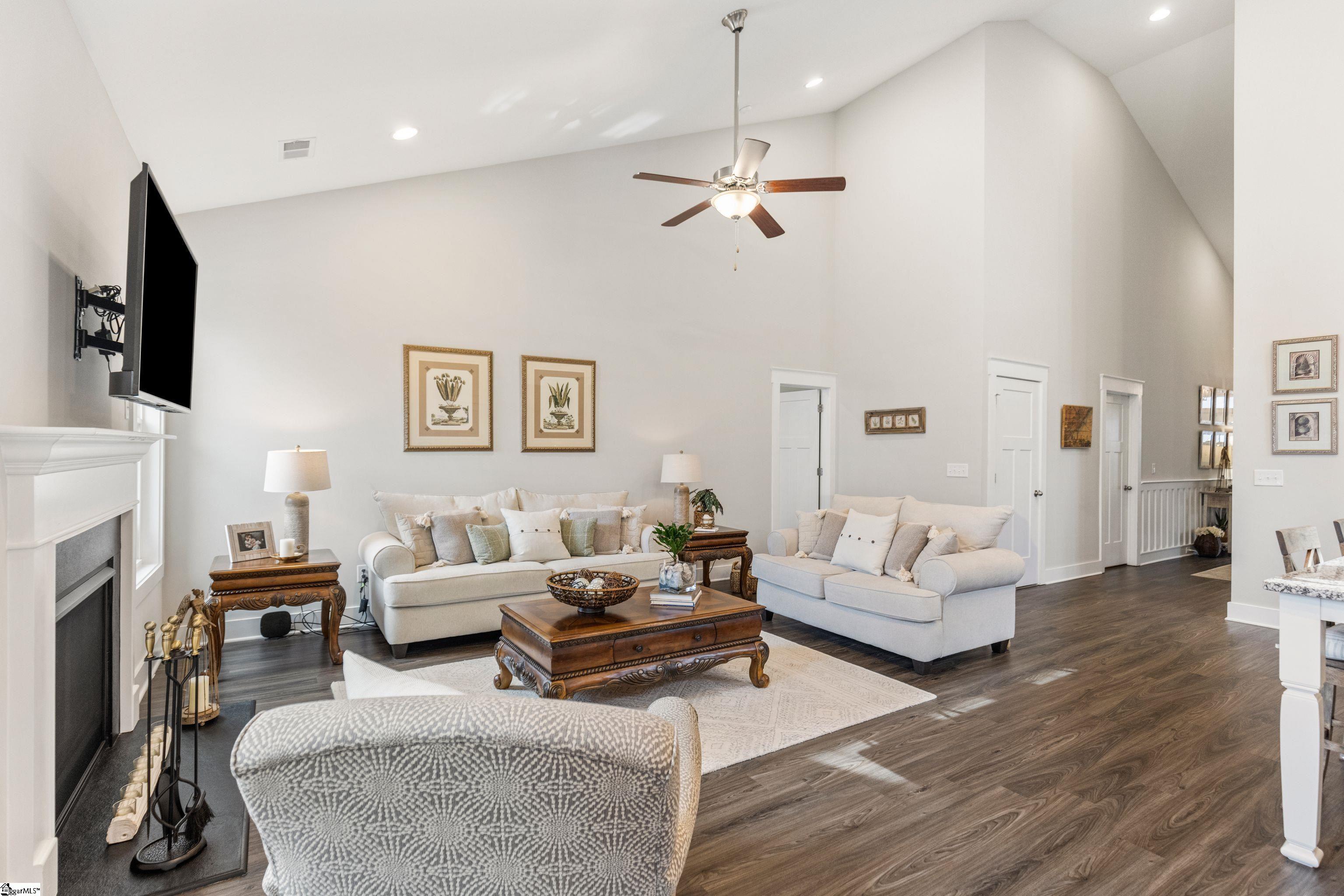 605 Longfellow Way Simpsonville, SC 29681 - Photo 18 of 47 Gallery Image 18