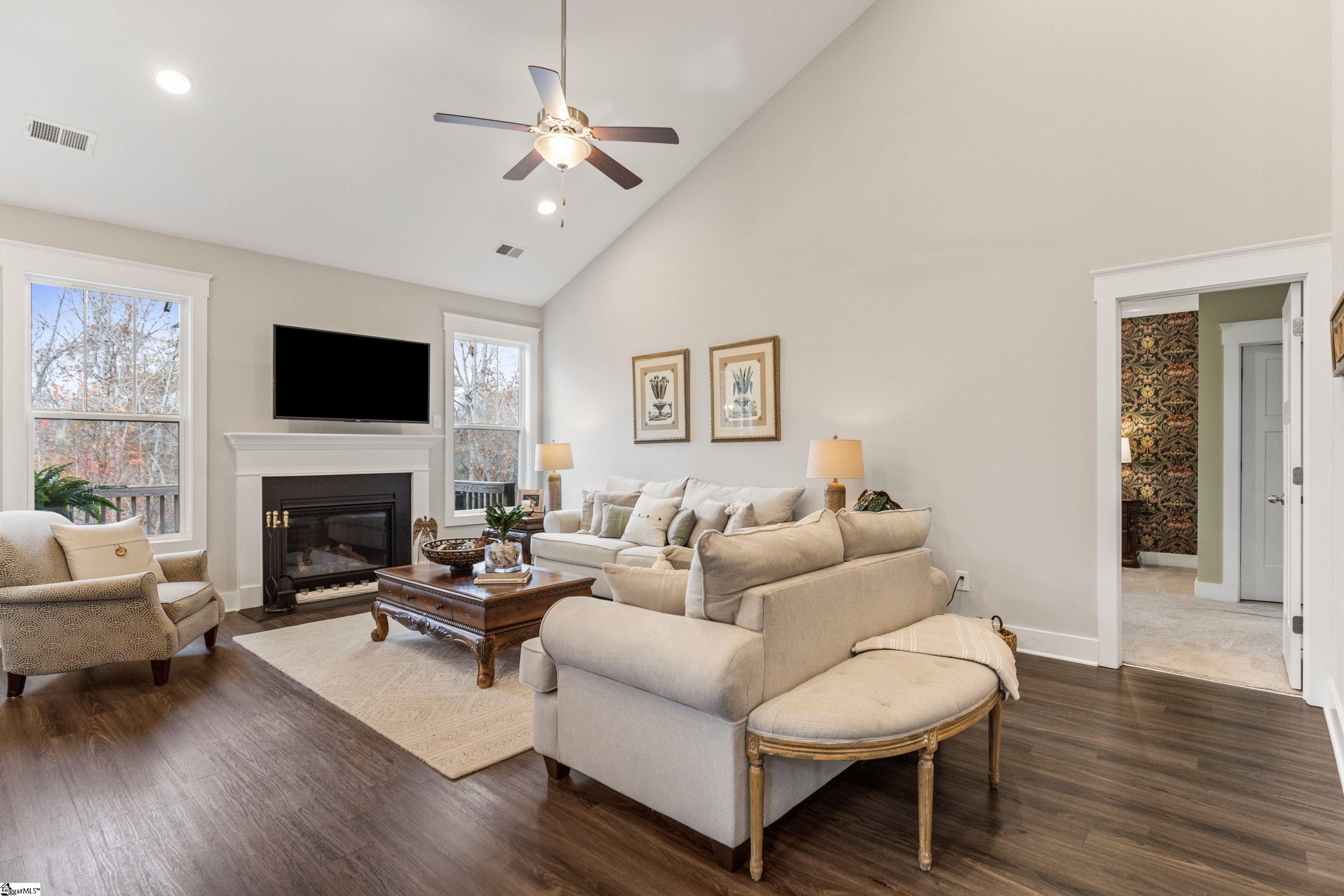 605 Longfellow Way Simpsonville, SC 29681 - Photo 19 of 47 Gallery Image 19