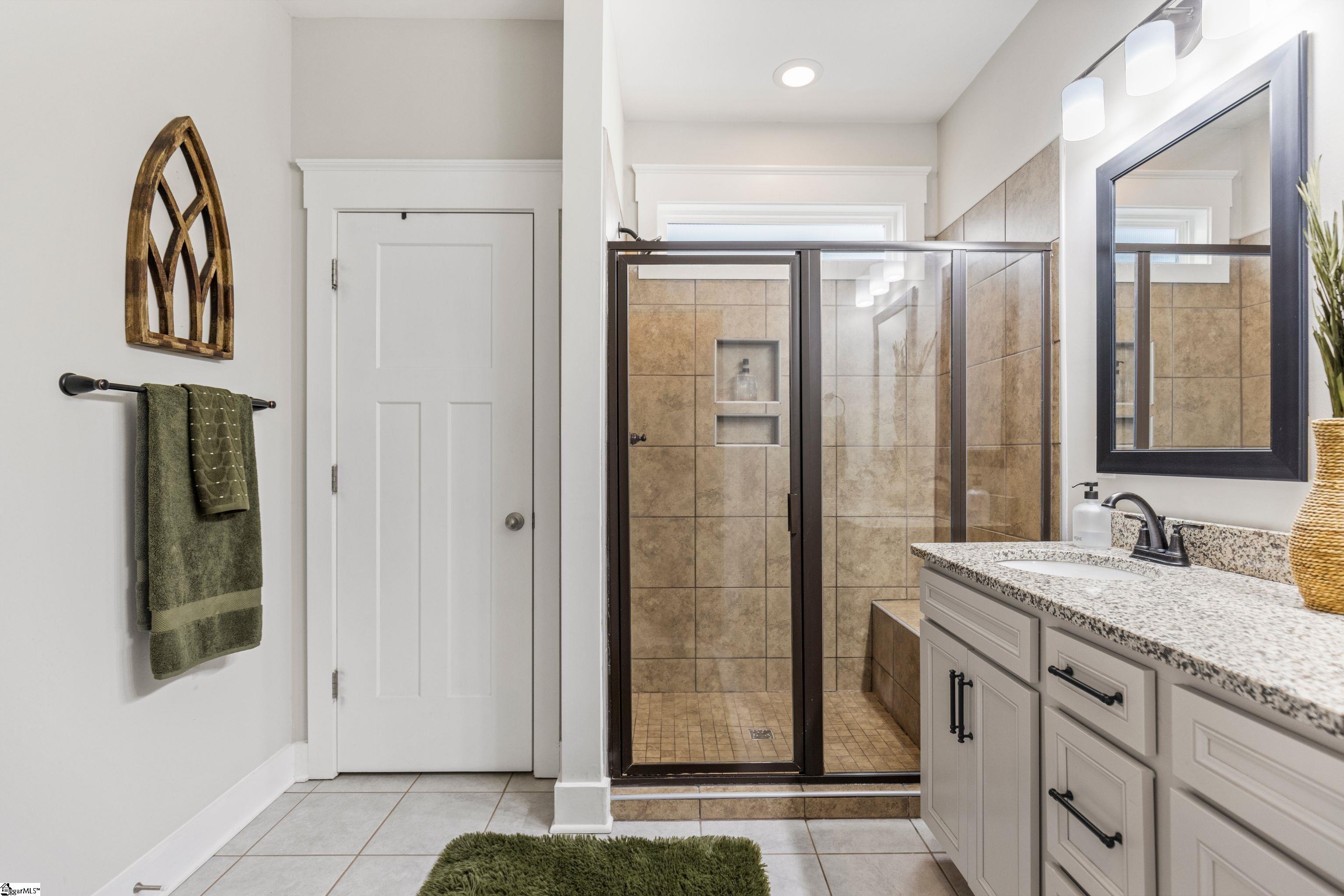 605 Longfellow Way Simpsonville, SC 29681 - Photo 26 of 47 Gallery Image 26
