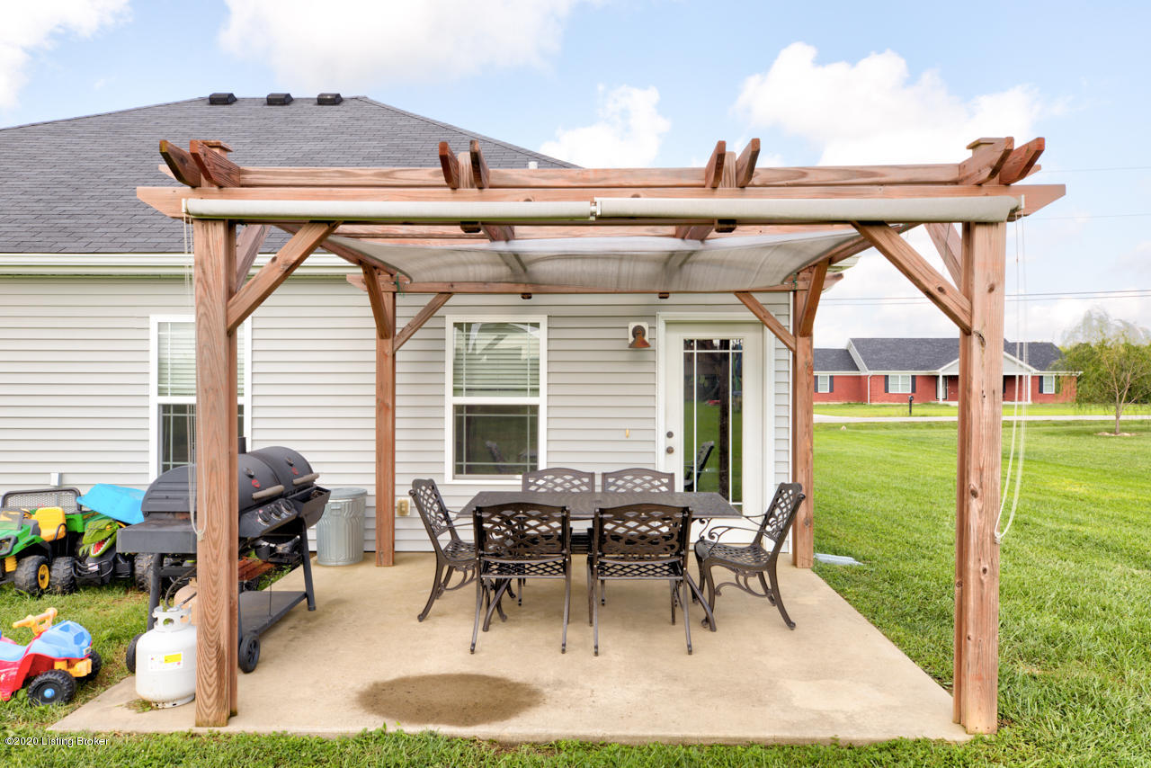 726 Cameron Ridge Road Shepherdsville, KY 40165 - Photo 23 of 35 726_Cameron_Ridge_Rd-23