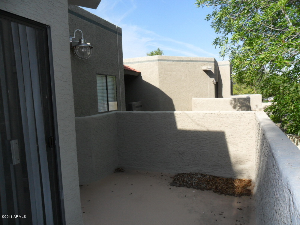 985 North Granite Reef Road, Unit 159 Scottsdale, AZ 85257 - Photo 22 of 37 Outside office room