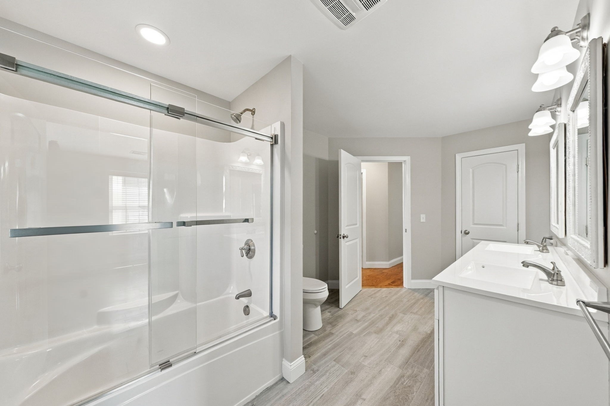 774 Hicks Street Fall River, MA 02724 - Photo 20 of 34 Gallery Image 20
