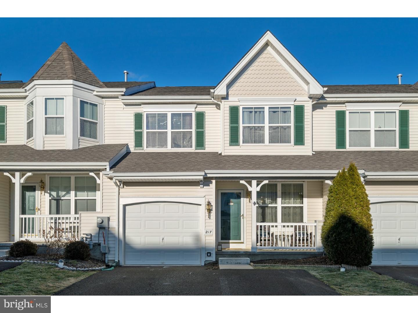 217 Coventry Road Chalfont, PA 18914 - Photo 1 of 25 Gallery Image 1