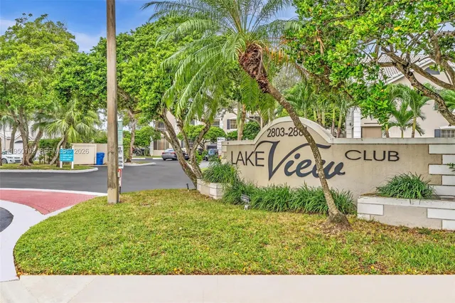 $2,395 | 2810 North Oakland Forest Drive, Unit 204, Oakland Park, FL 33309