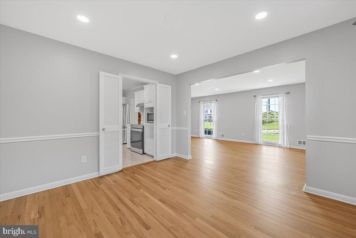 8403 Postoak Road Potomac, MD 20854 - Photo 19 of 45 Gallery Image 19