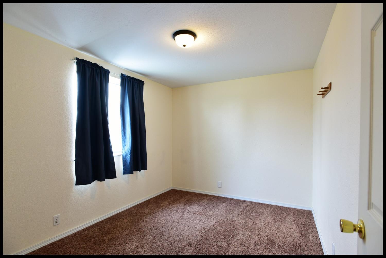 6011 Harris Road Central Point, OR 97502 - Photo 16 of 25 Additional Photo