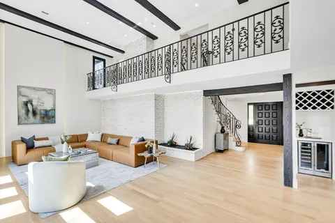 $3,200,000 | 70 Birch Hill Road, Belmont, MA 02478