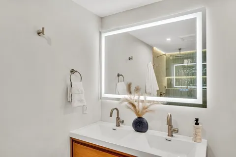 $3,200,000 | 70 Birch Hill Road, Belmont, MA 02478