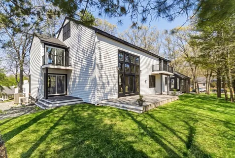 $3,200,000 | 70 Birch Hill Road, Belmont, MA 02478