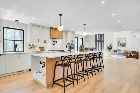 $3,200,000 | 70 Birch Hill Road, Belmont, MA 02478