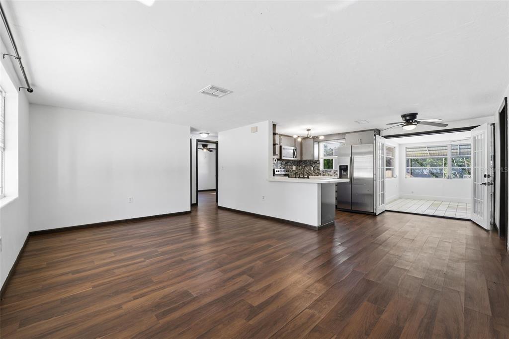 62 South Tyler Street Beverly Hills, FL 34465 - Photo 4 of 39