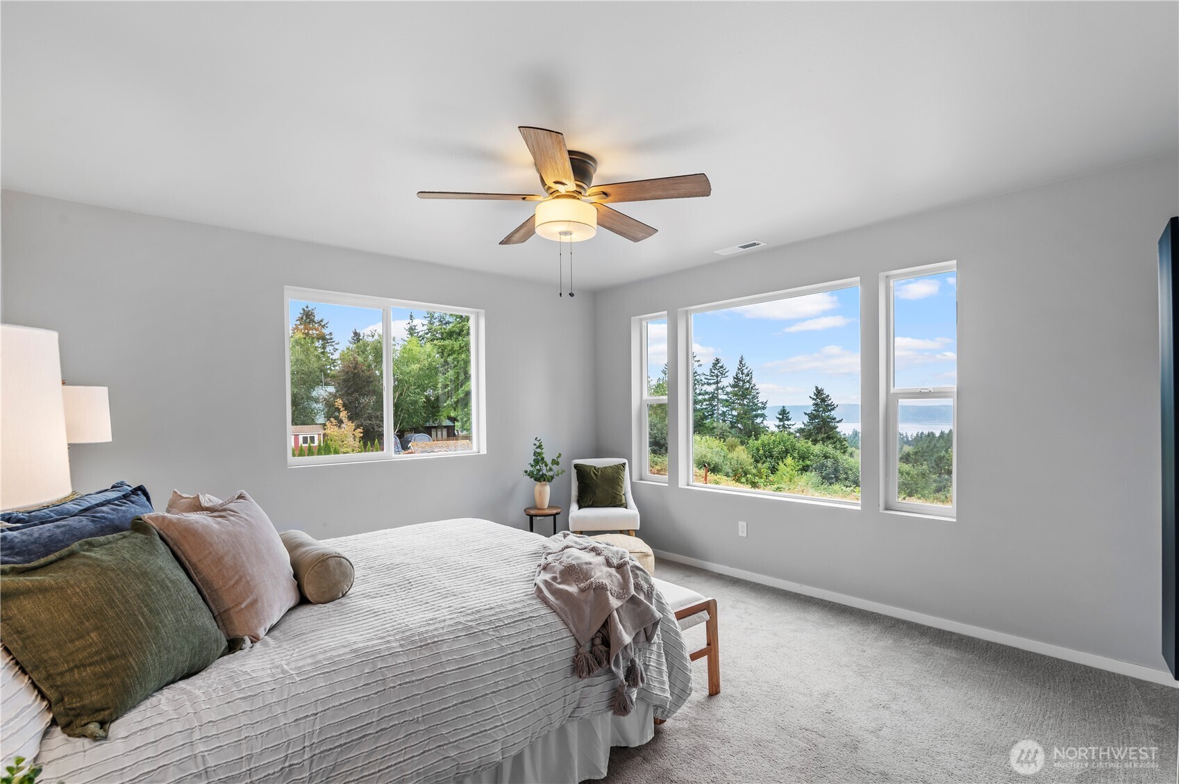 1256 Youngwood Road Camano Island, WA 98282 - Photo 16 of 28