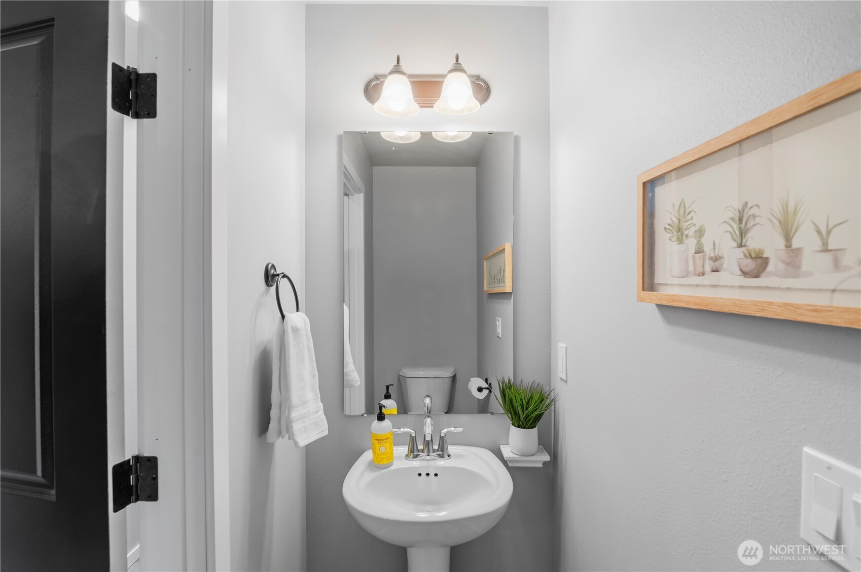 1256 Youngwood Road Camano Island, WA 98282 - Photo 22 of 28