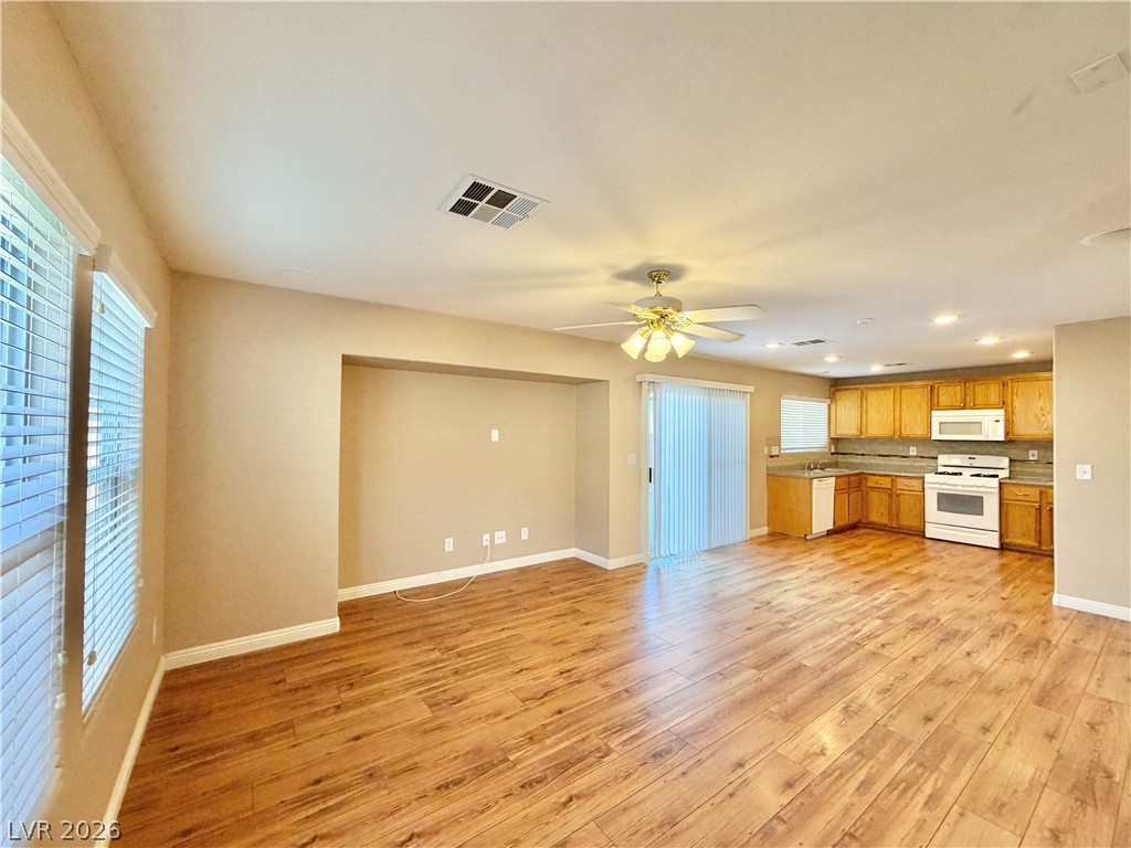 8524 Wildheart Ranch Street Las Vegas, NV 89131 - Photo 3 of 17