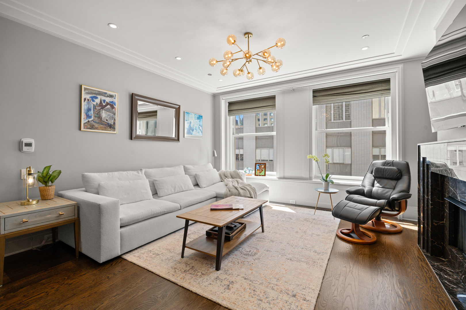 159 East Walton Place, Unit 12D Chicago, IL 60611 - Photo 6 of 25