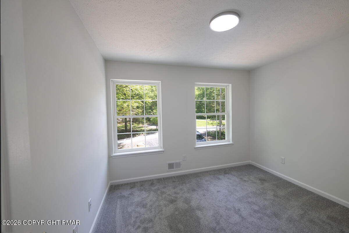 1125 Glouster Road, Unit 3209 Tobyhanna, PA 18466 - Photo 46 of 53 LL1_9863-Edit