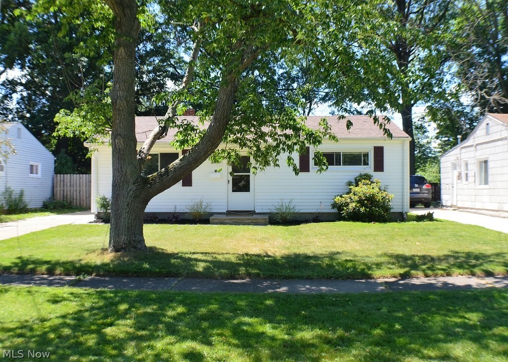 27811 Knickerbocker Road Bay Village, OH 44140 - Photo 25 of 27 Gallery Image 25