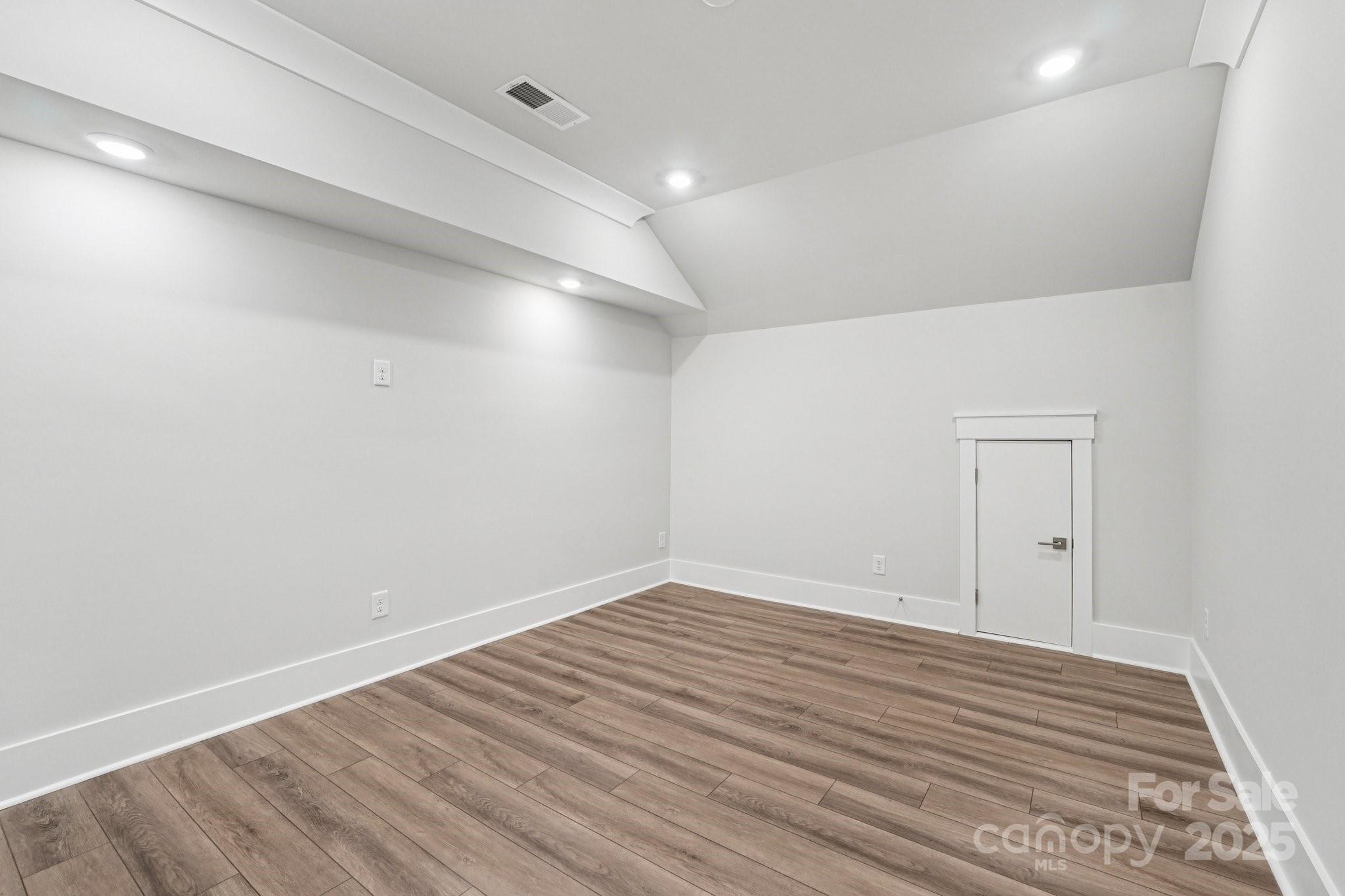 558 Tonka Path Tega Cay, SC 29708 - Photo 15 of 19 Gallery Image 15