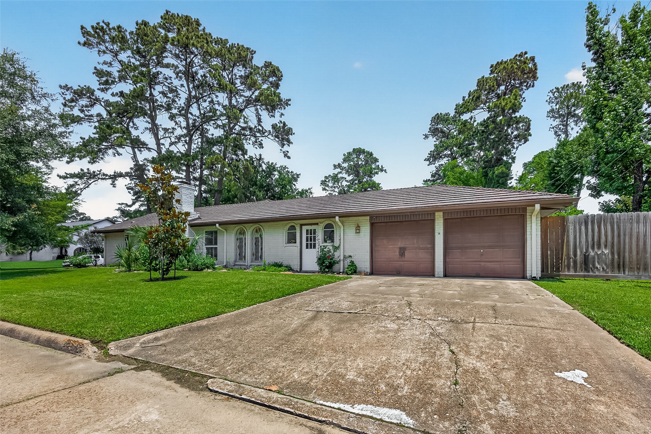 5815 Theall Road Houston, TX 77066 - Photo 34 of 36