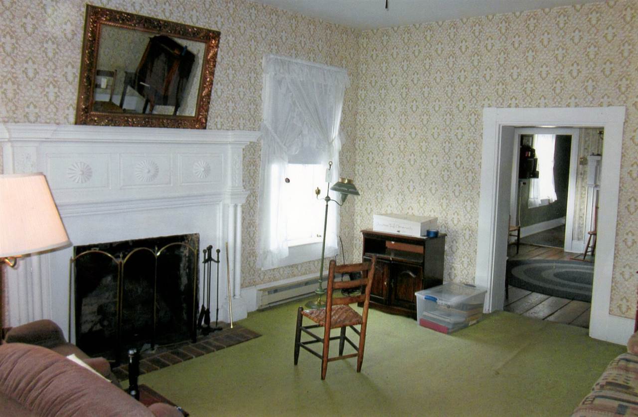 258 Red Hill Road Fairfield, VA 24435 - Photo 21 of 47 a living room with furniture and a fireplace